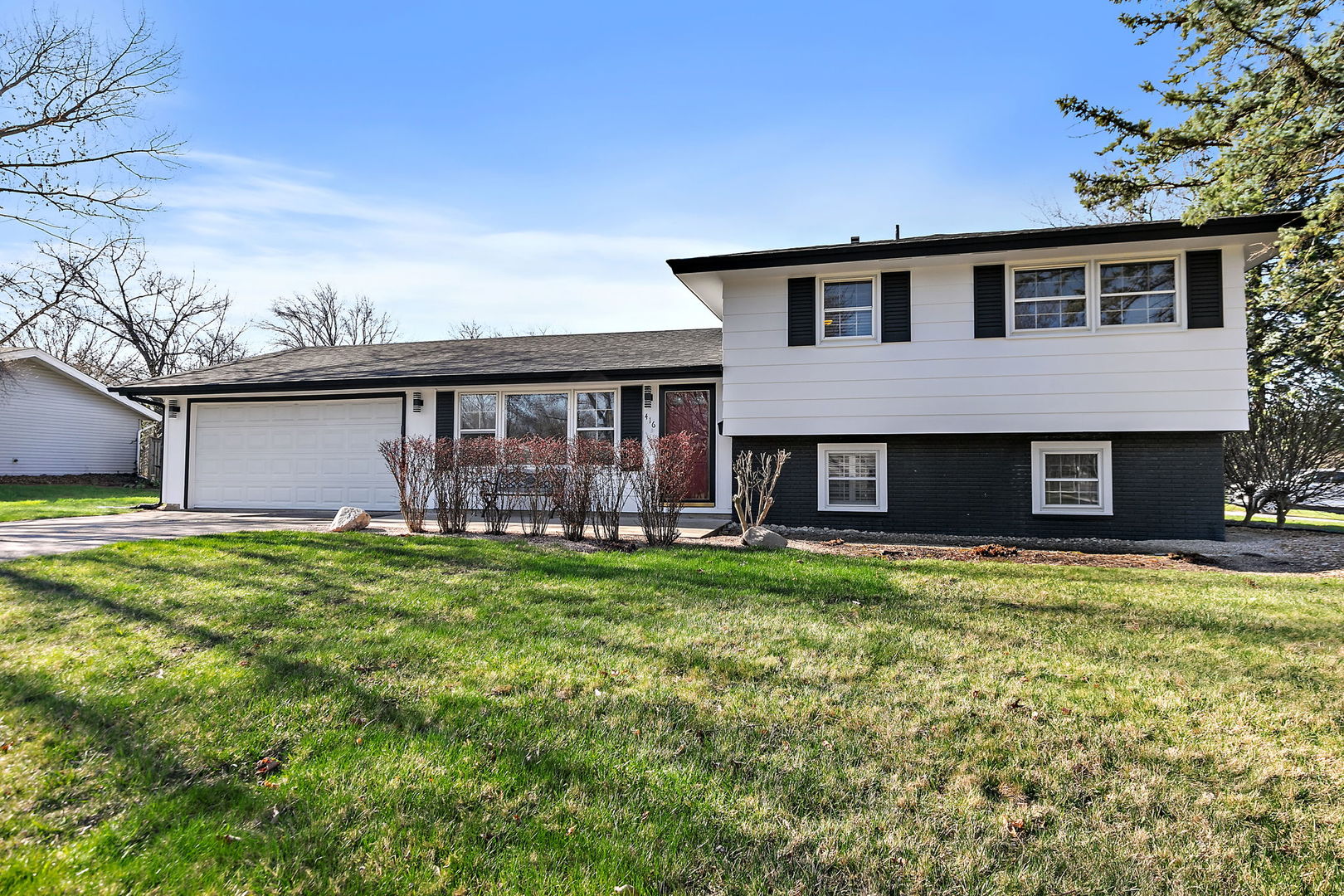 416 Westover Lane Property Photo