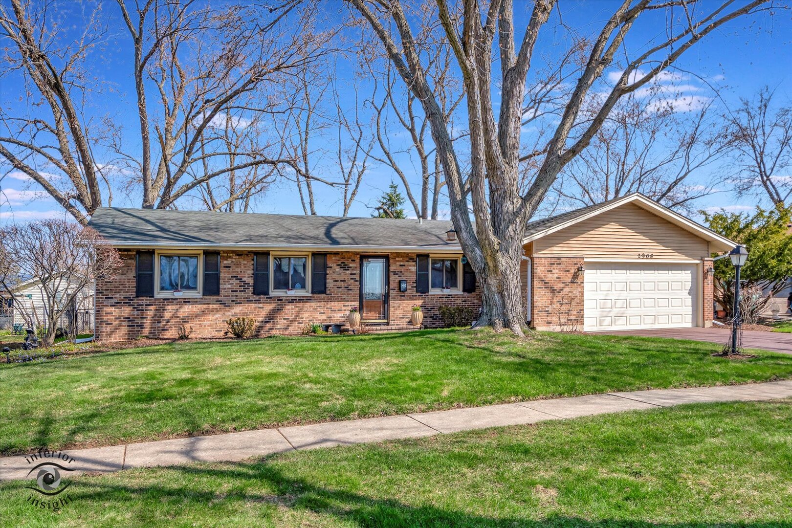 2908 71st Street Property Photo 1