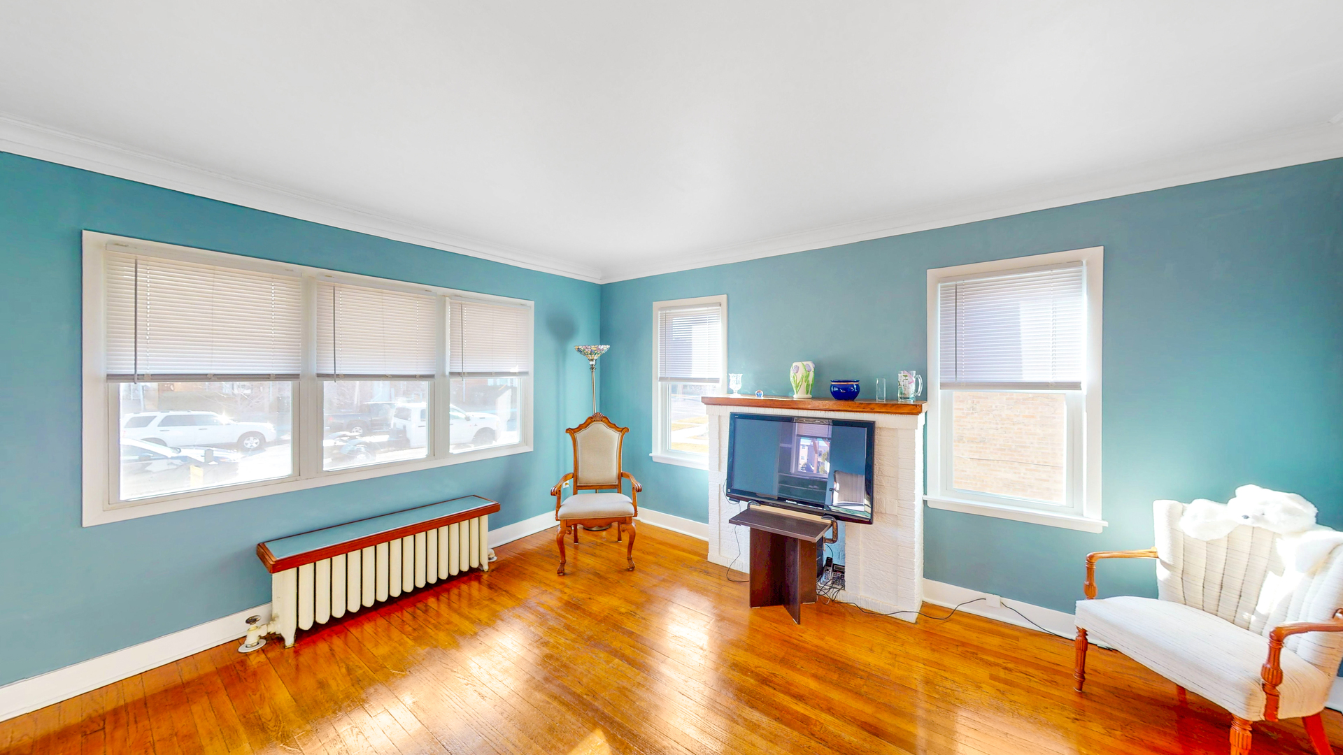 3508 N New England Avenue Property Photo 5