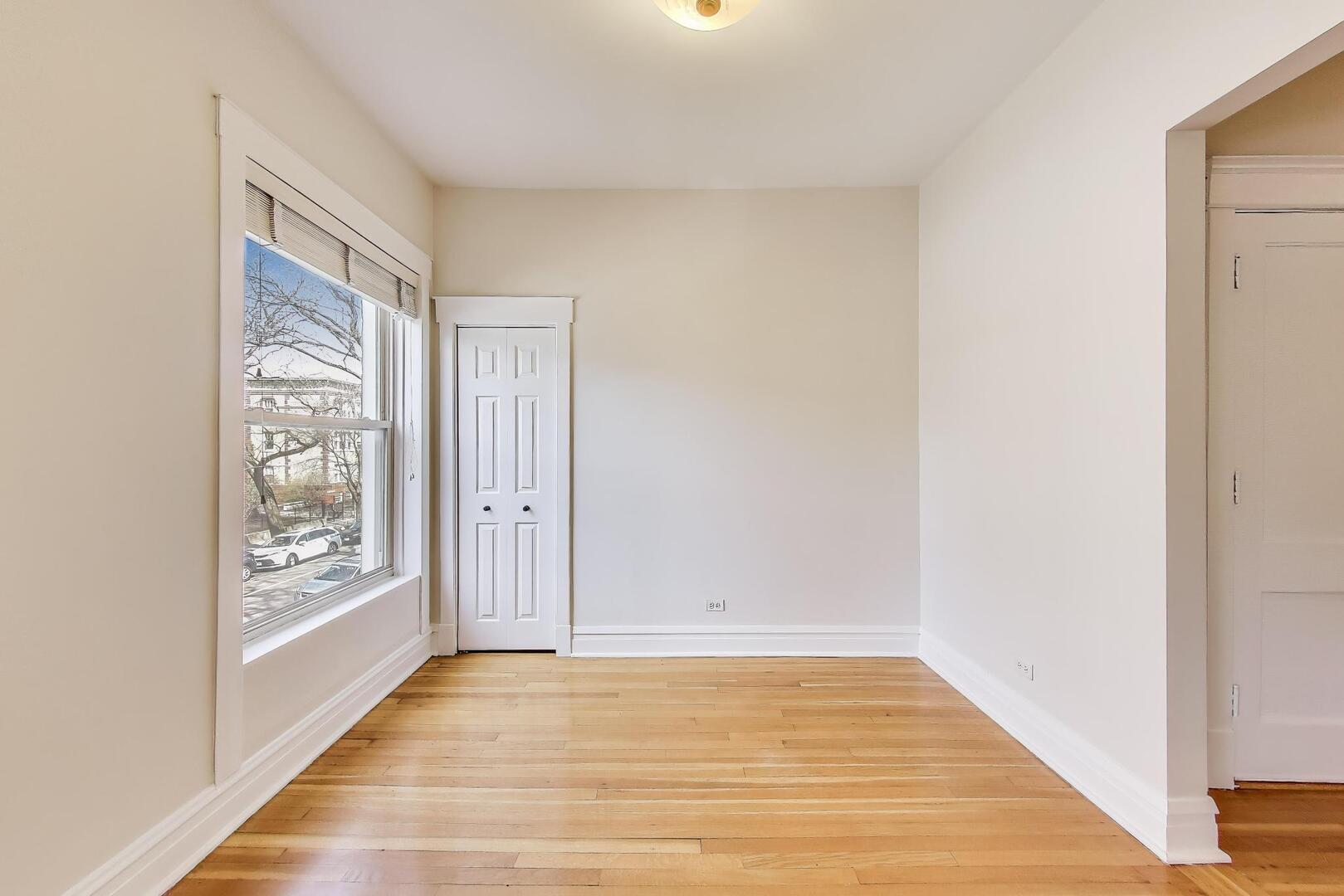 5327 N Winthrop Avenue 2s Property Photo 6