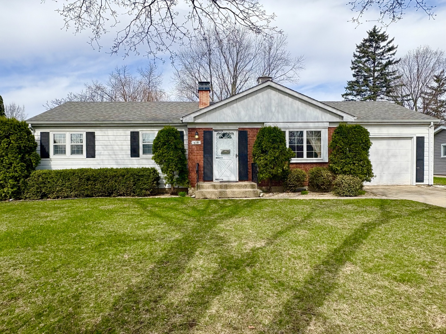 628 Devonshire Lane Property Photo