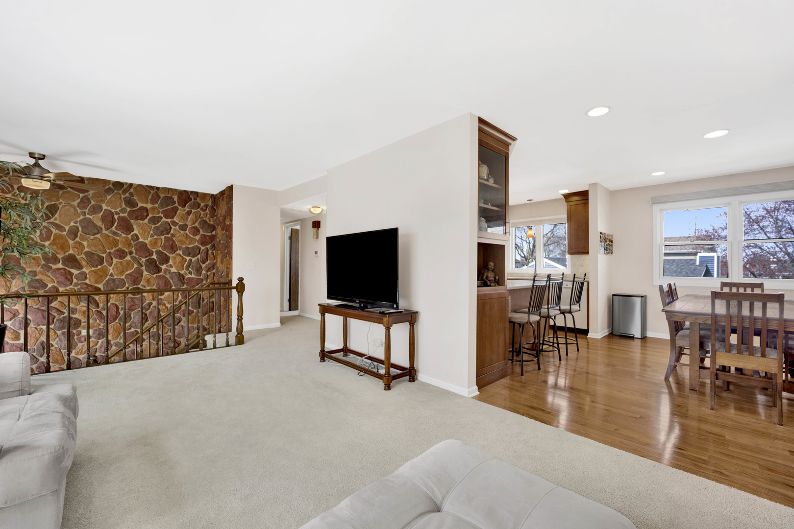 16 Plum Tree Court Property Photo 6