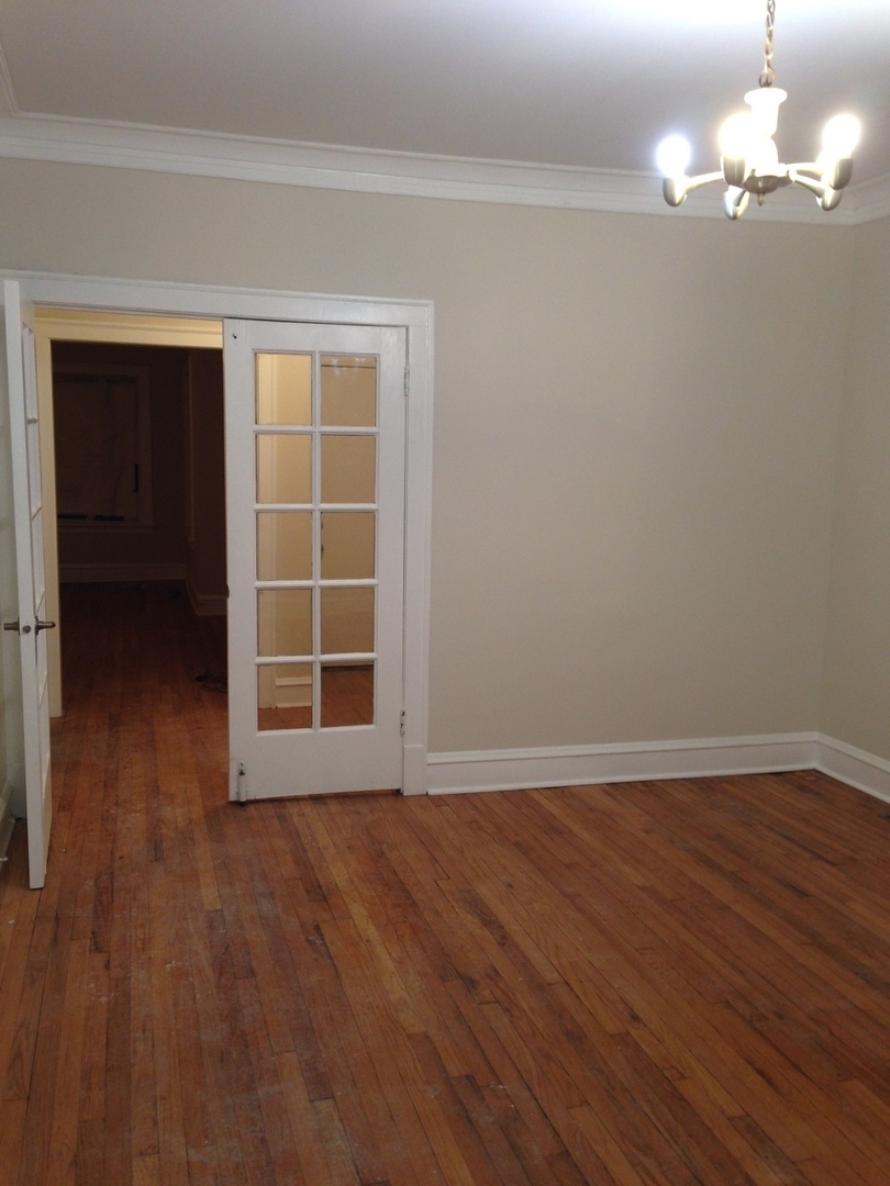 8036 S Yates Boulevard Property Photo 2