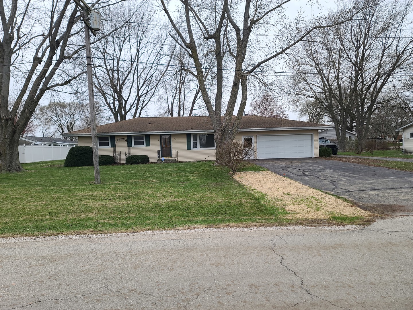 90 S Calkey Street Property Photo
