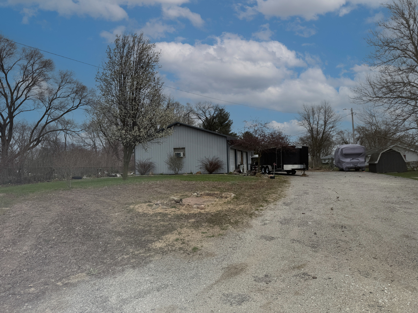 2318 N 2010 East Road Property Photo 5