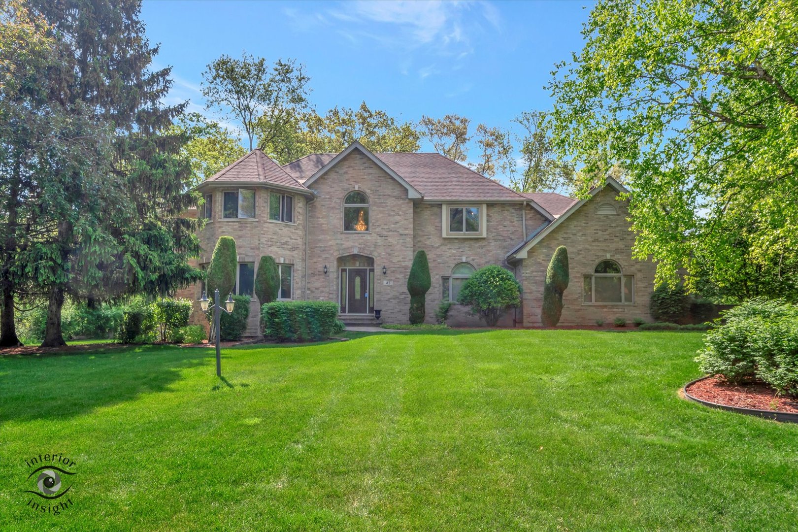 45 W Cobblestone Drive