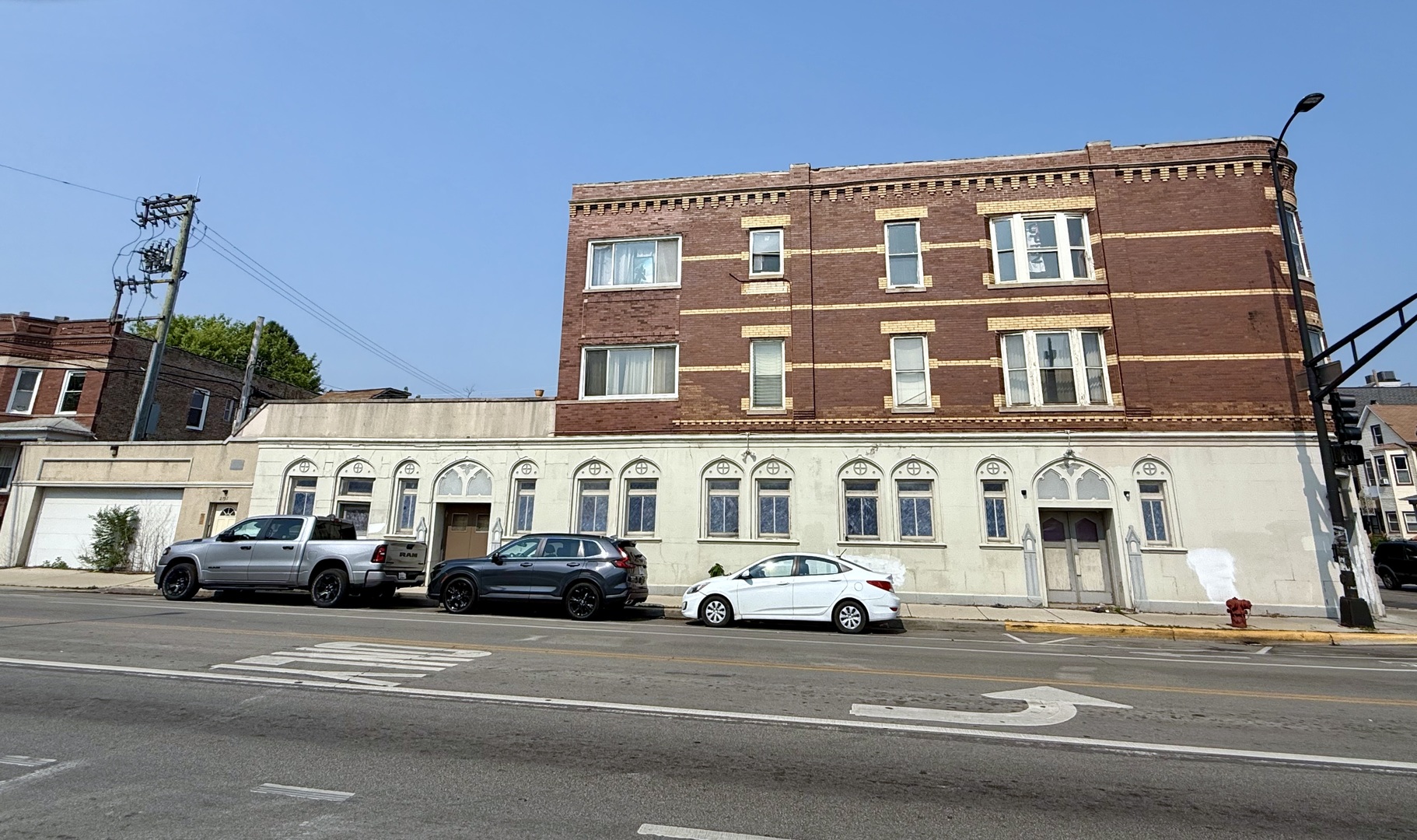 3601 W Diversey Avenue Property Photo 4