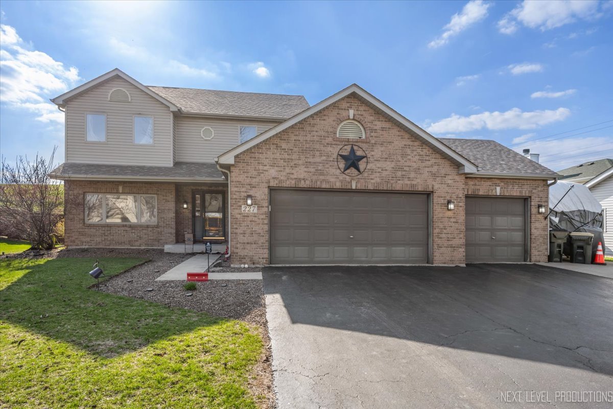 227 Wolverine Drive Property Photo