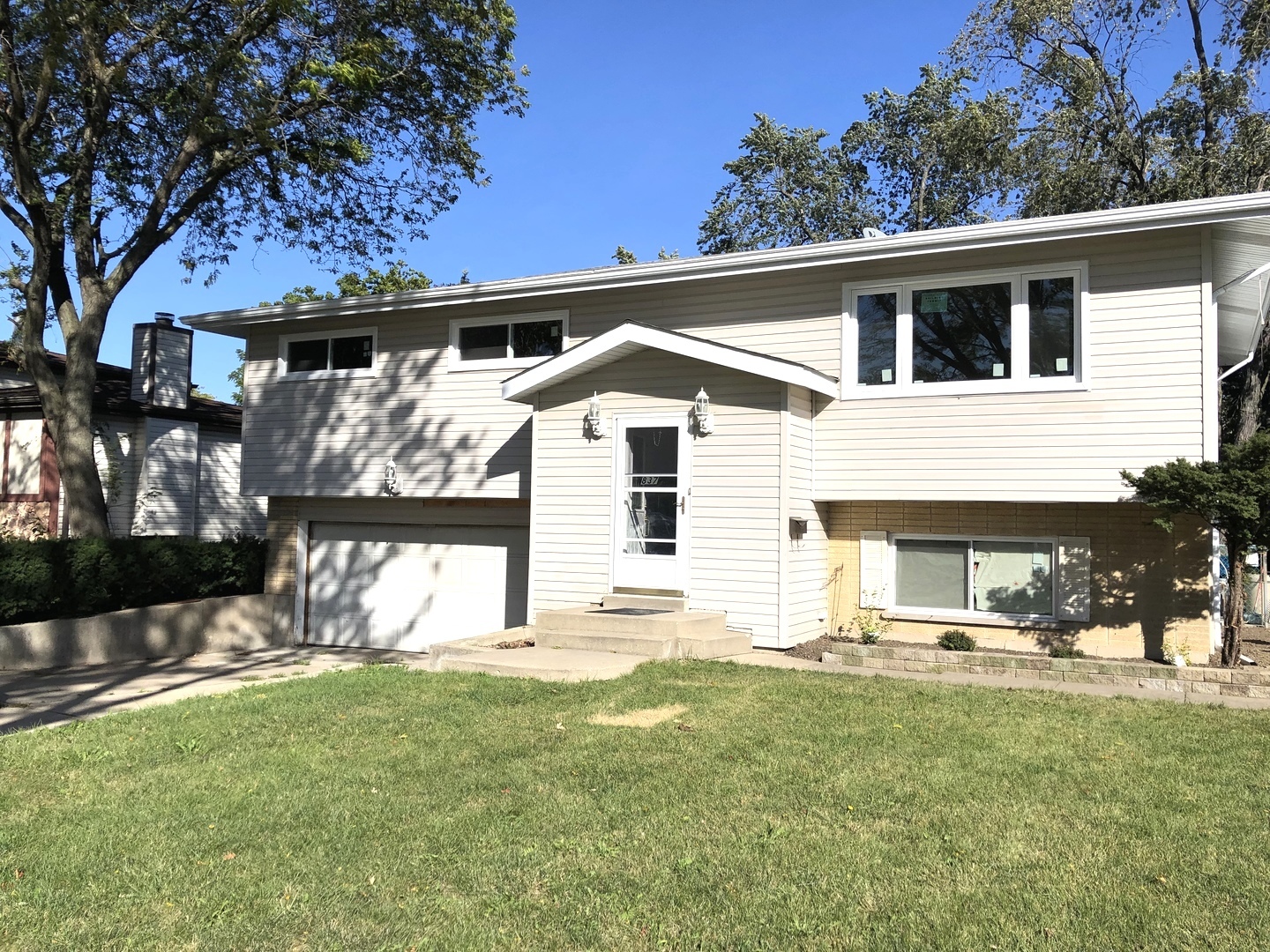 837 S Iowa Avenue Property Photo
