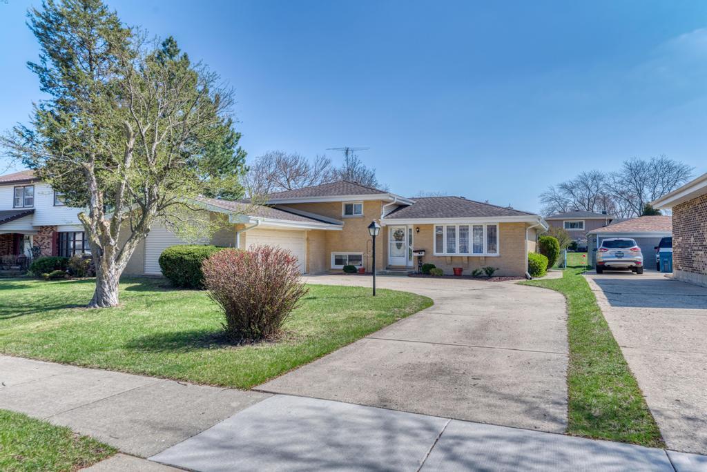 1735 W Woodland Avenue Property Photo