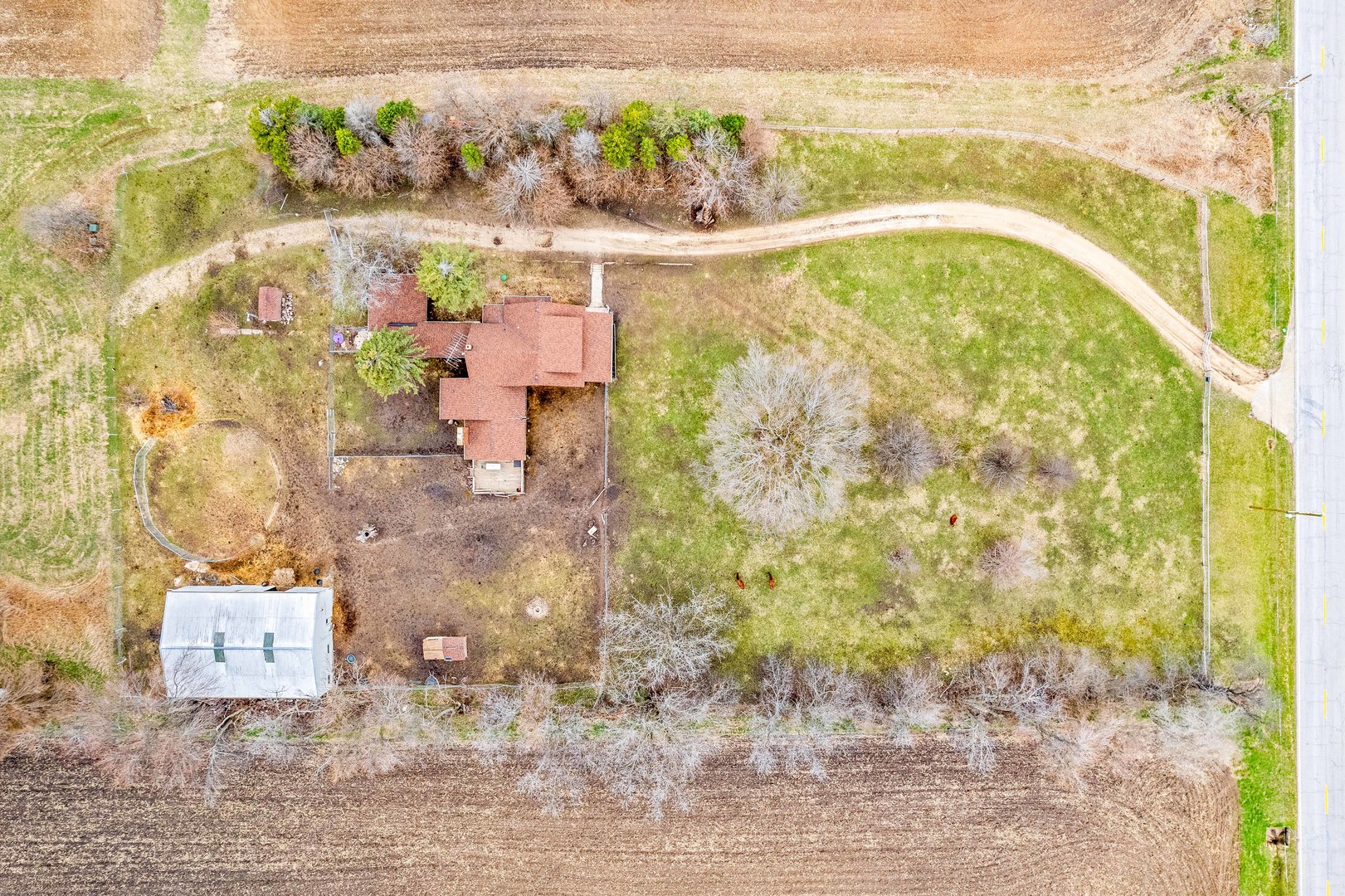 953 N Paw Paw Road Property Photo 7