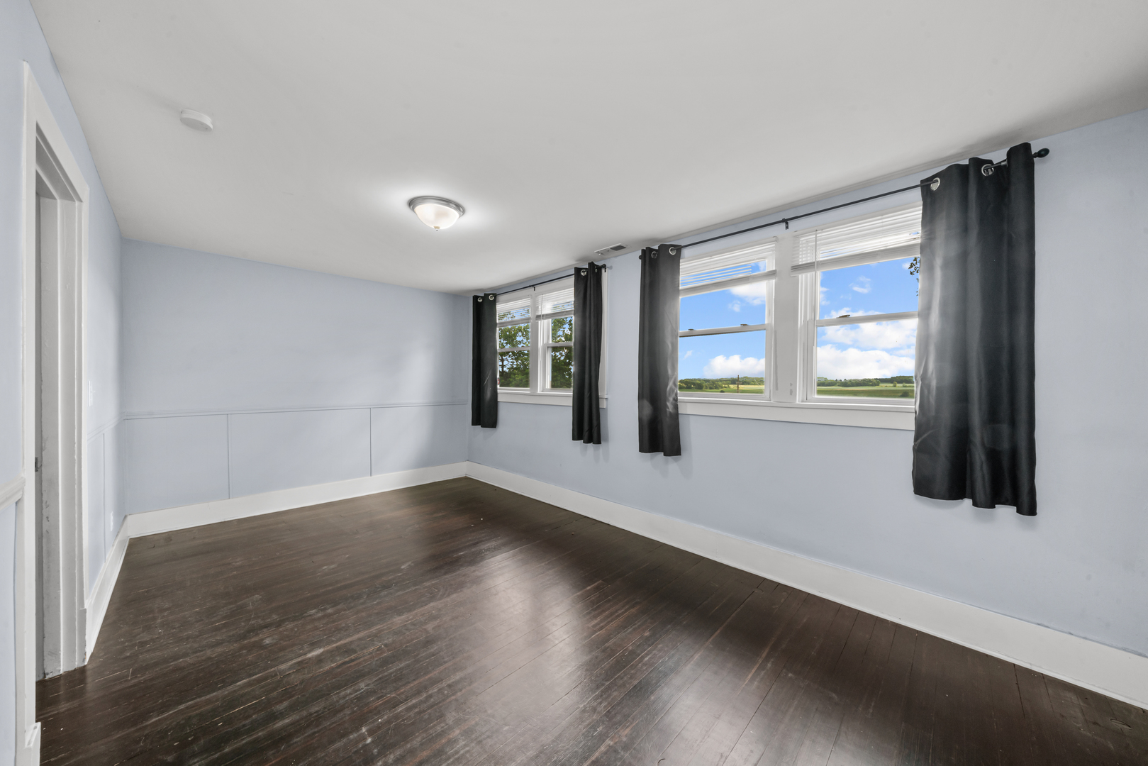 953 N Paw Paw Road Property Photo 27