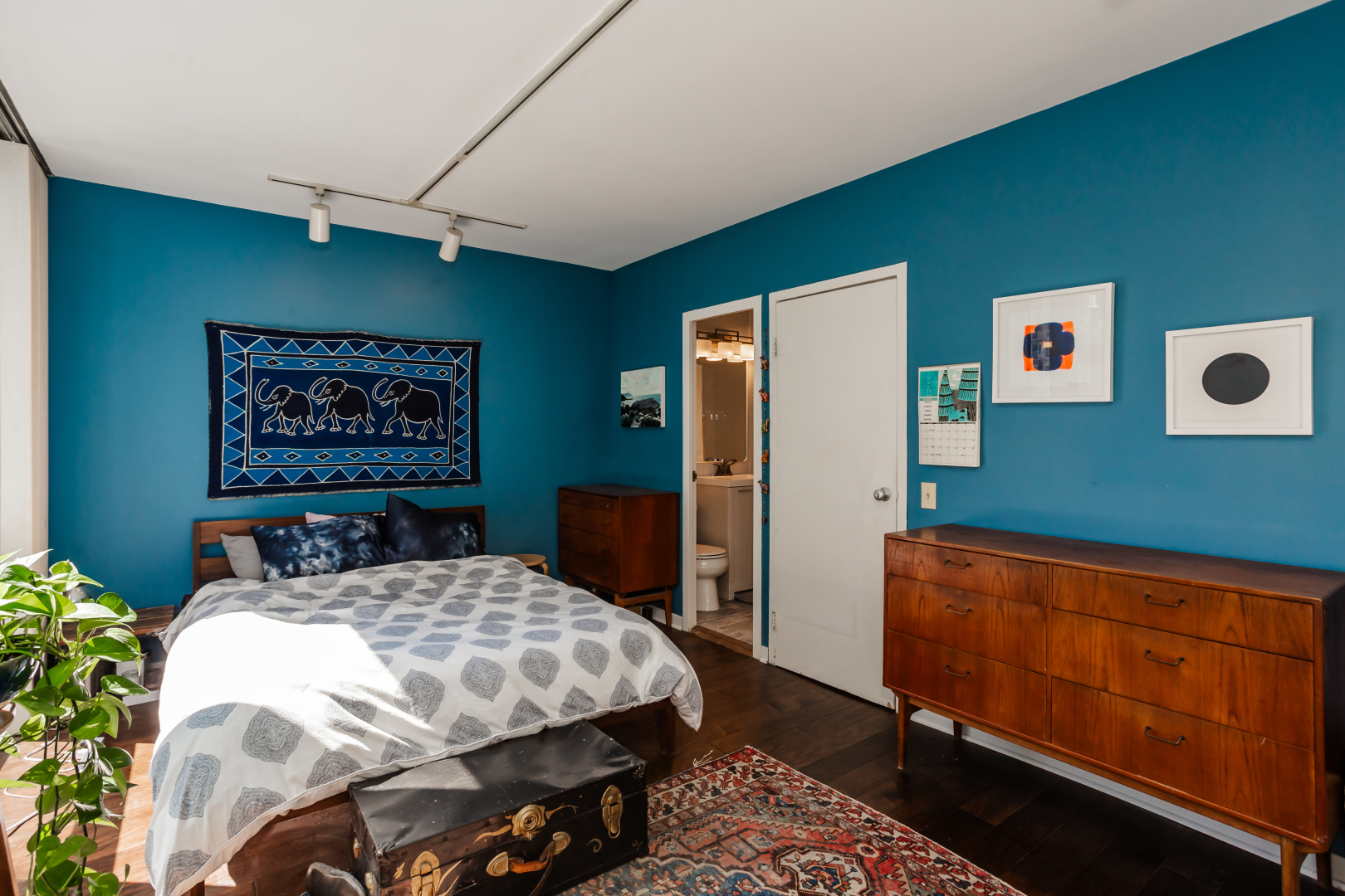880 N Lake Shore Drive 17d Property Photo 9