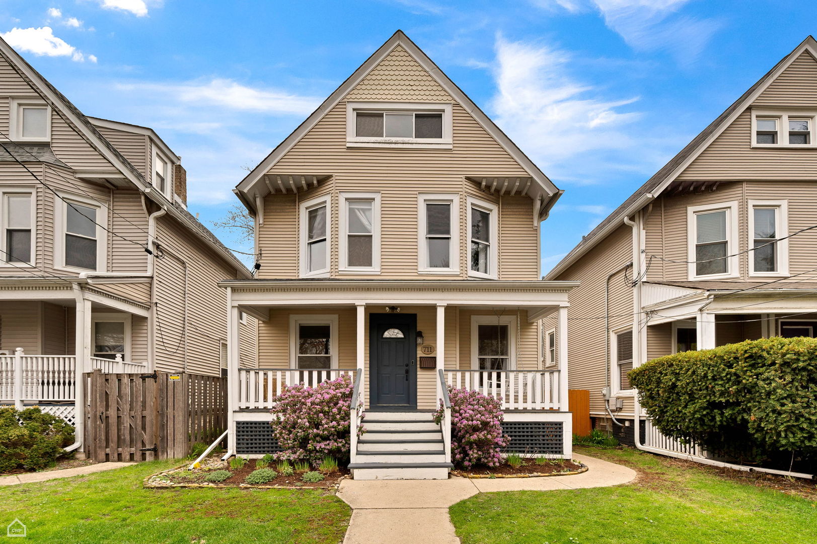 711 Custer Avenue Property Photo