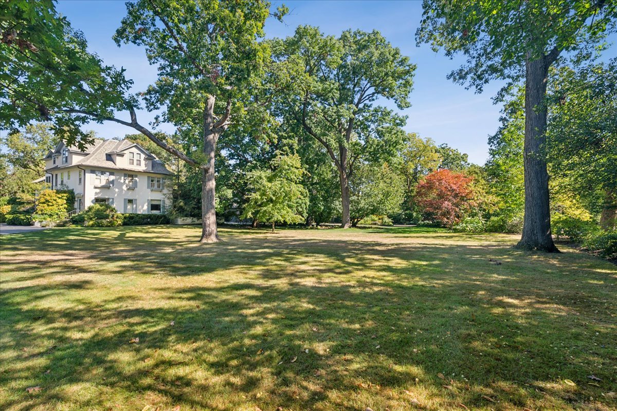 490 College Road Property Photo