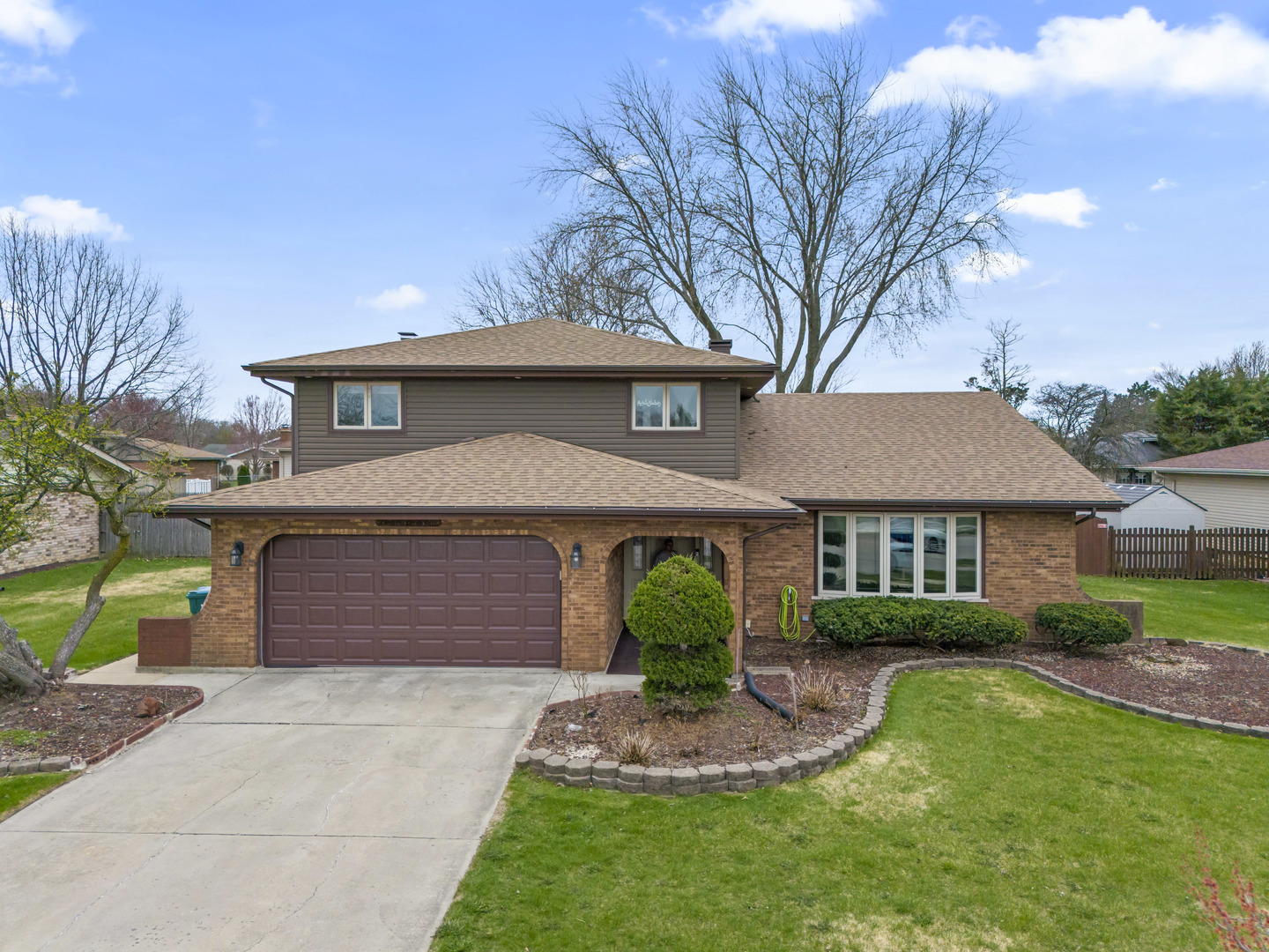 8123 Bob O Link Road Property Photo