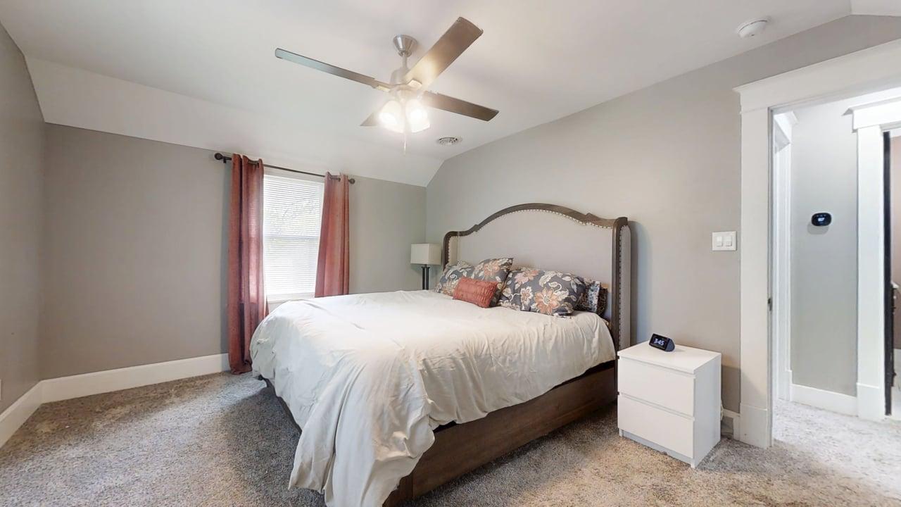 209 S Chestnut Street Property Photo 25