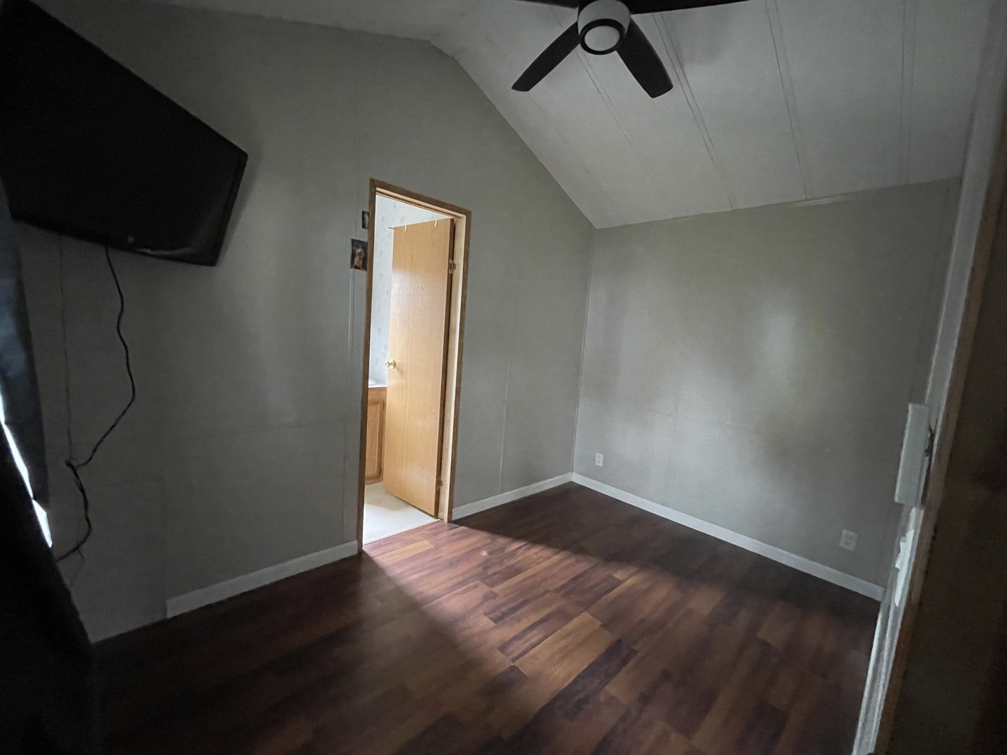 11-229 Woodhaven Lakes Property Photo 11