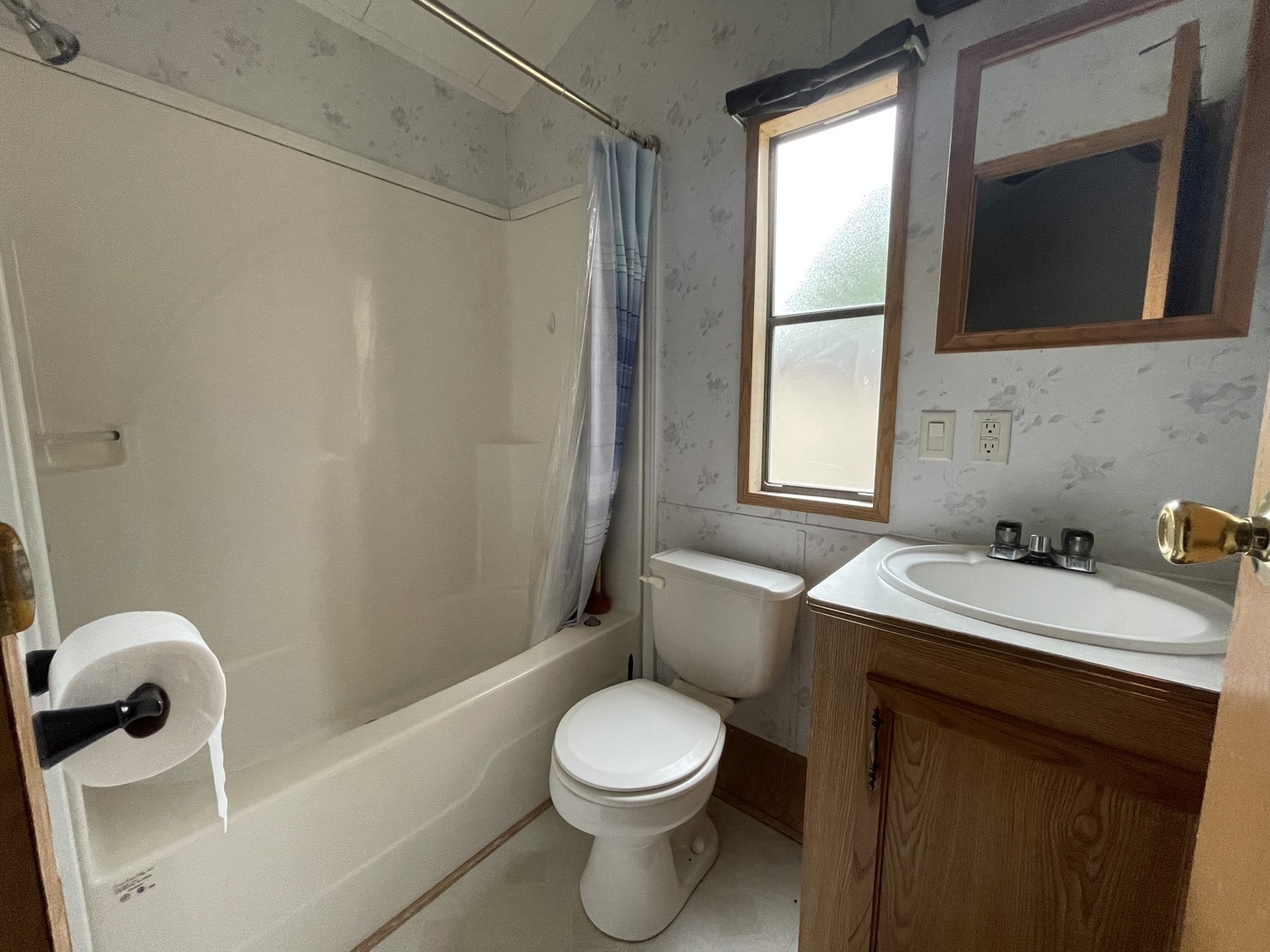 11-229 Woodhaven Lakes Property Photo 12