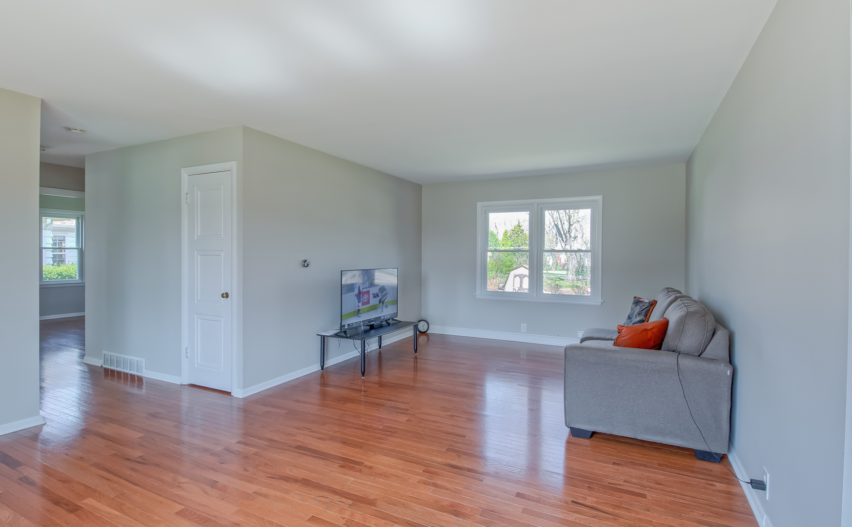 547 Reese Avenue Property Photo 6