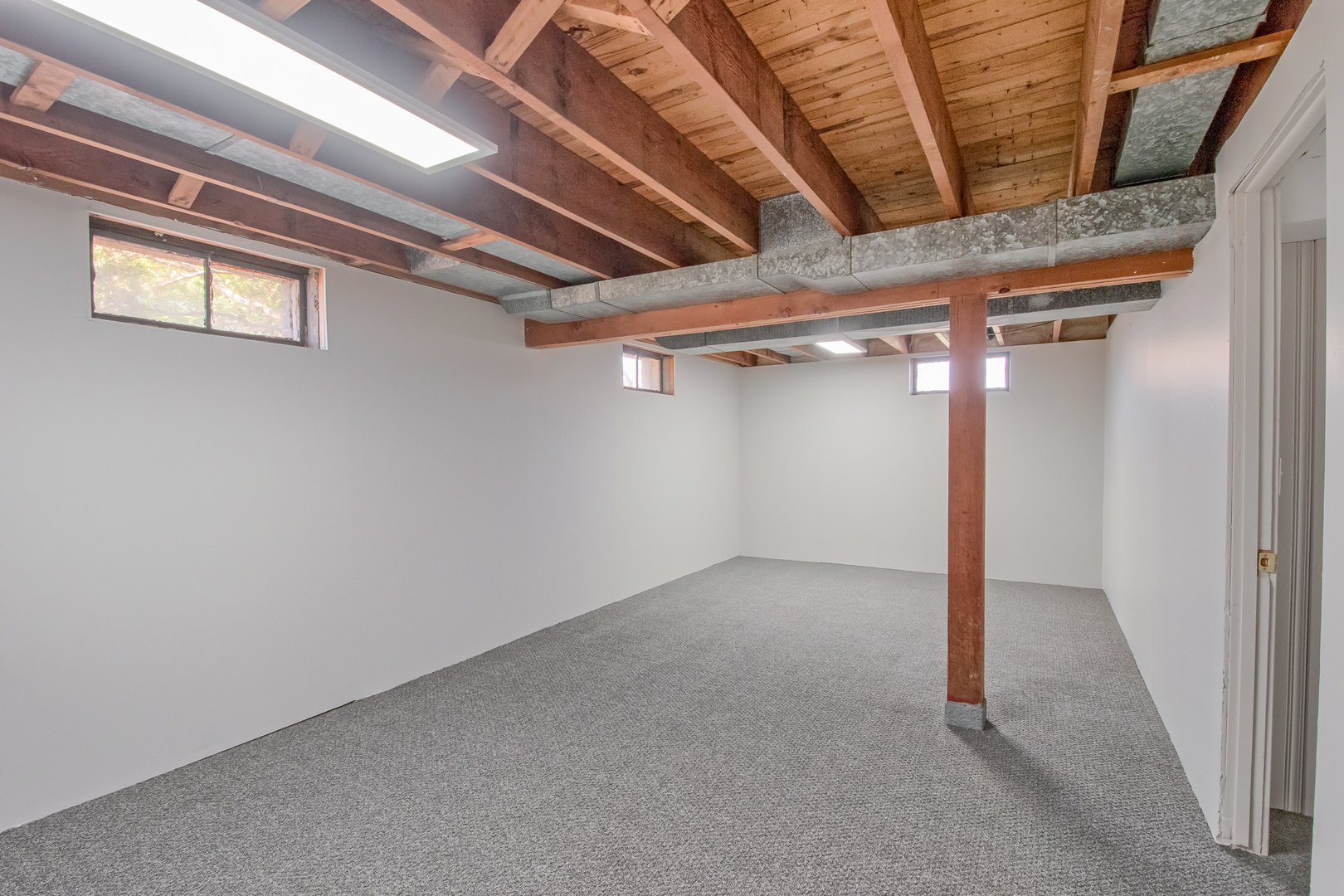 547 Reese Avenue Property Photo 17