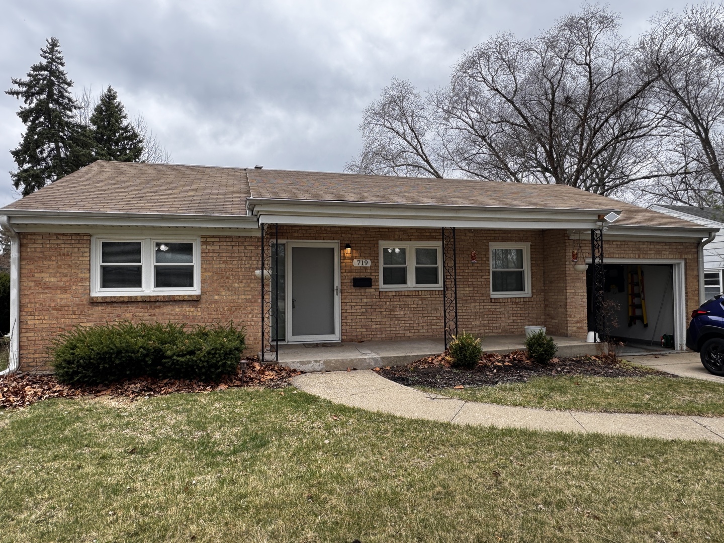 719 Emerson Drive Property Photo
