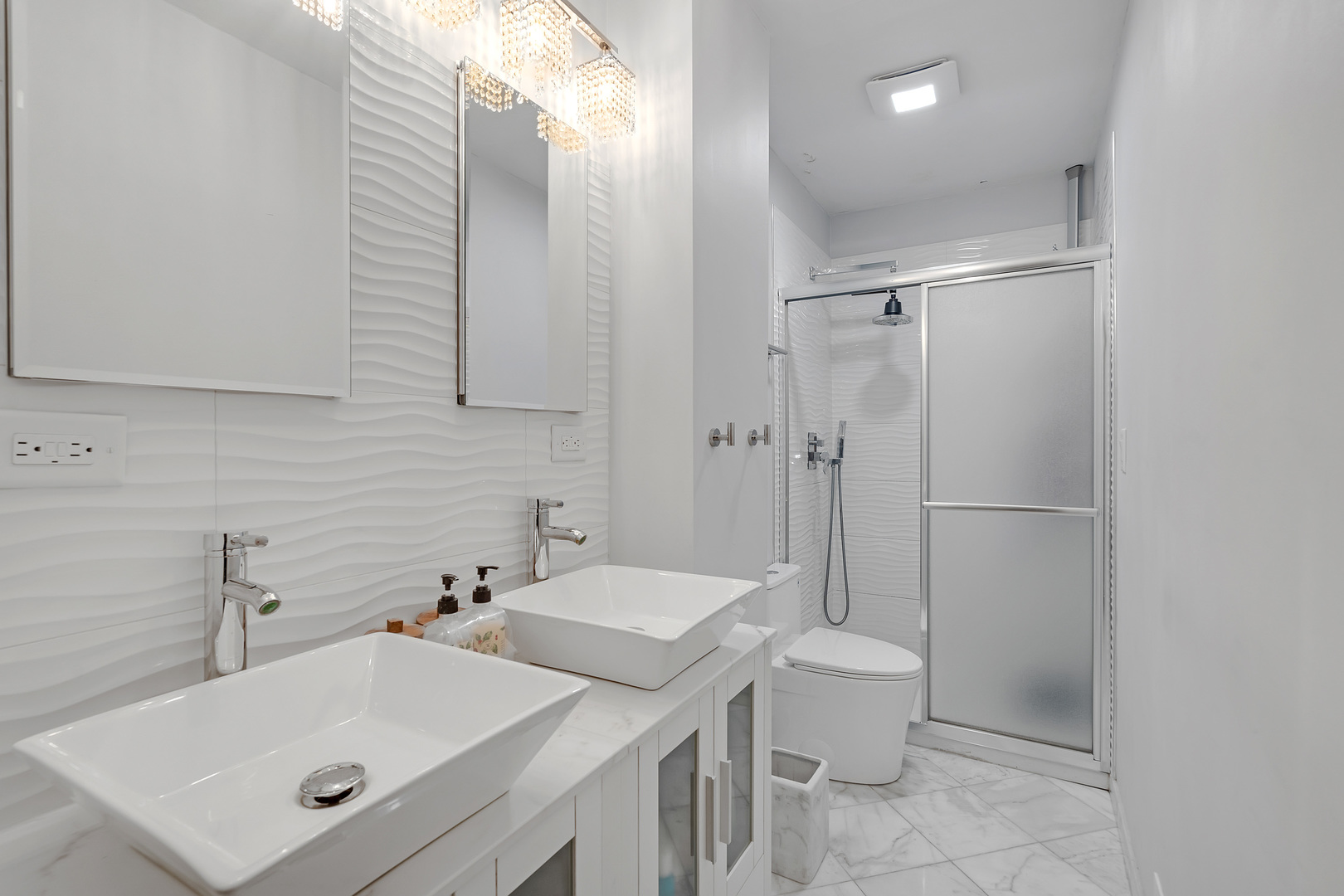 886 W Palatine Road Property Photo 18