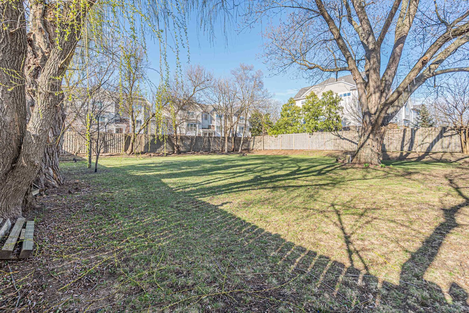 886 W Palatine Road Property Photo 23