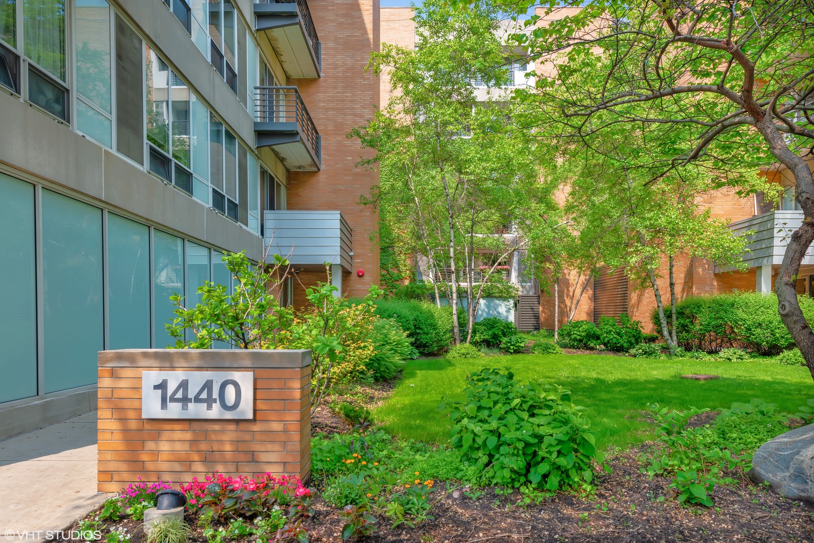 1440 S Michigan Avenue 521 Property Photo