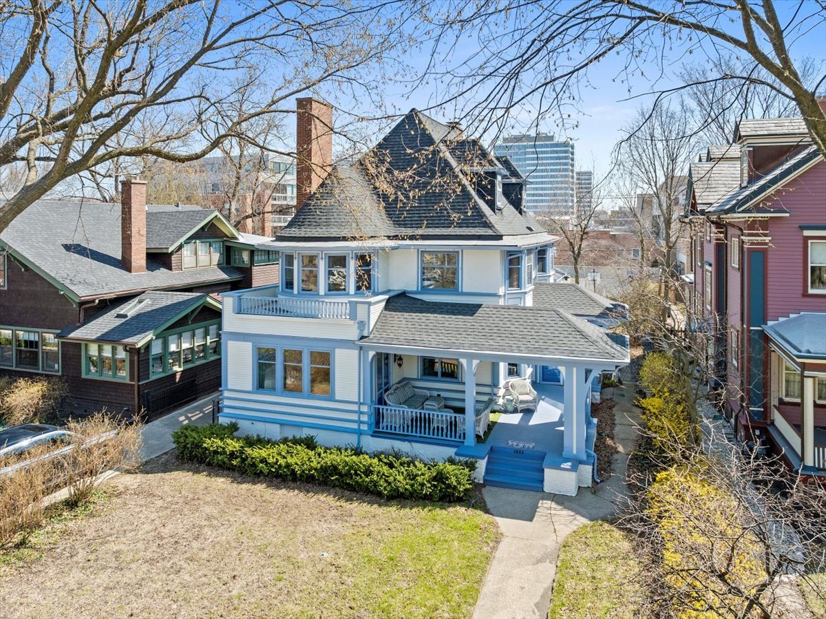 1833 Asbury Avenue Property Photo