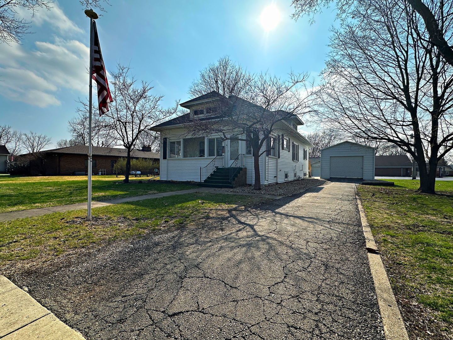 416 S Walnut Street Property Photo