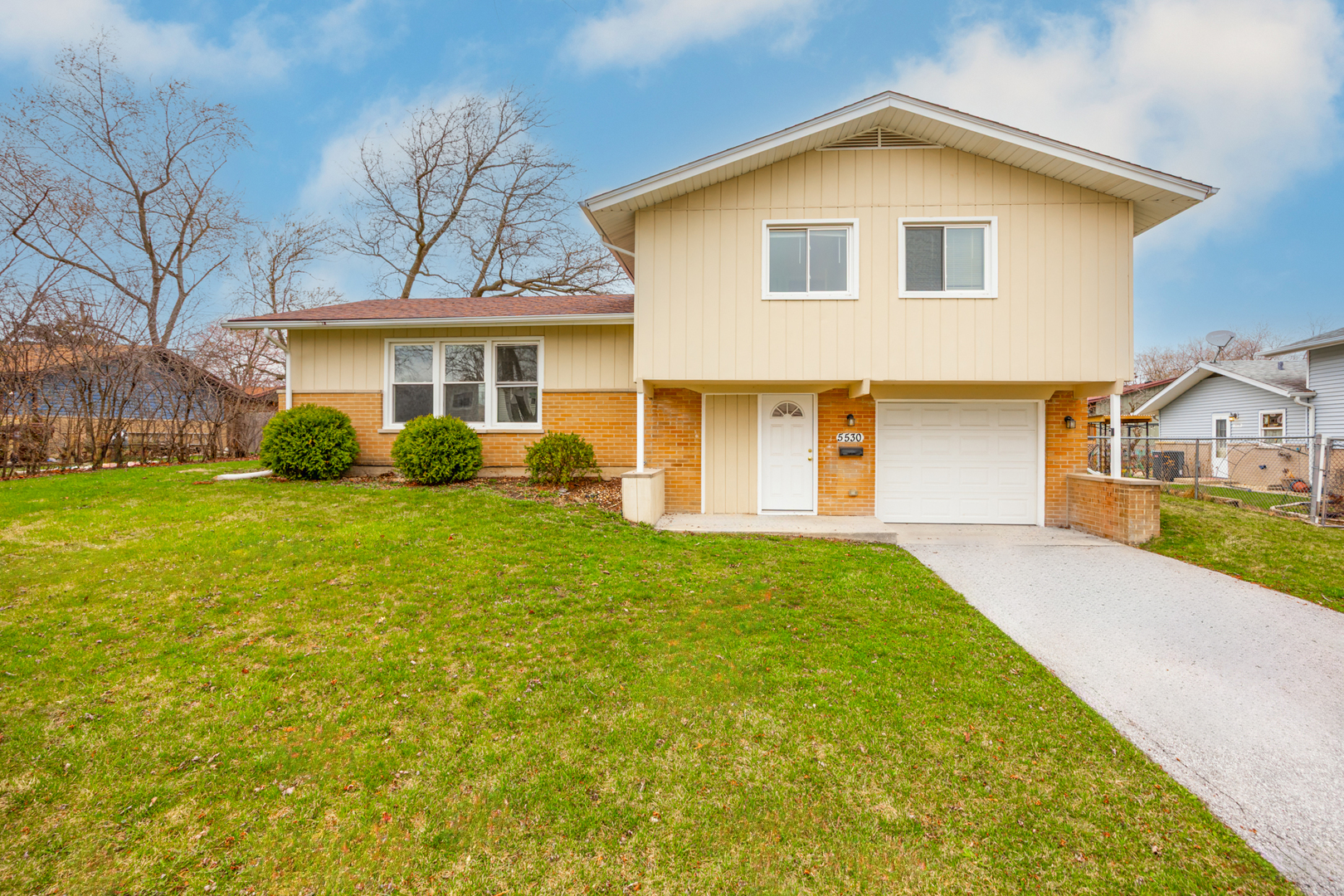 5530 Fern Avenue Property Photo