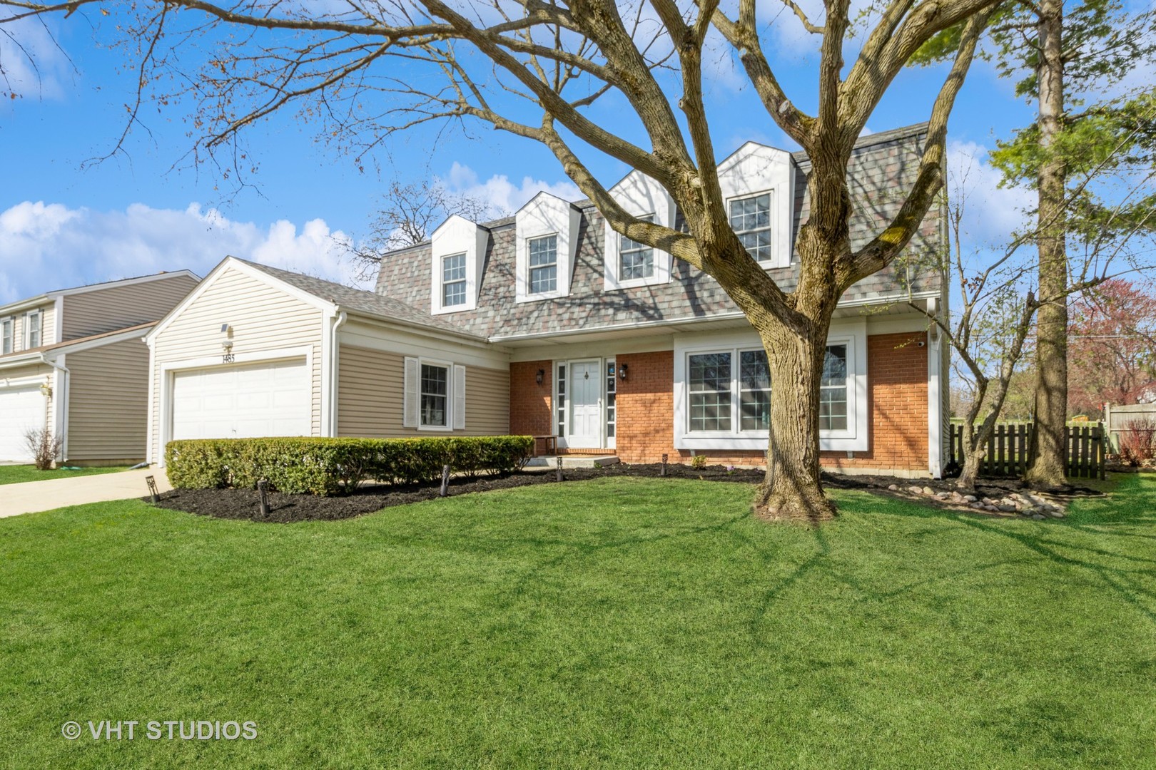 1485 Oxford Drive Property Photo