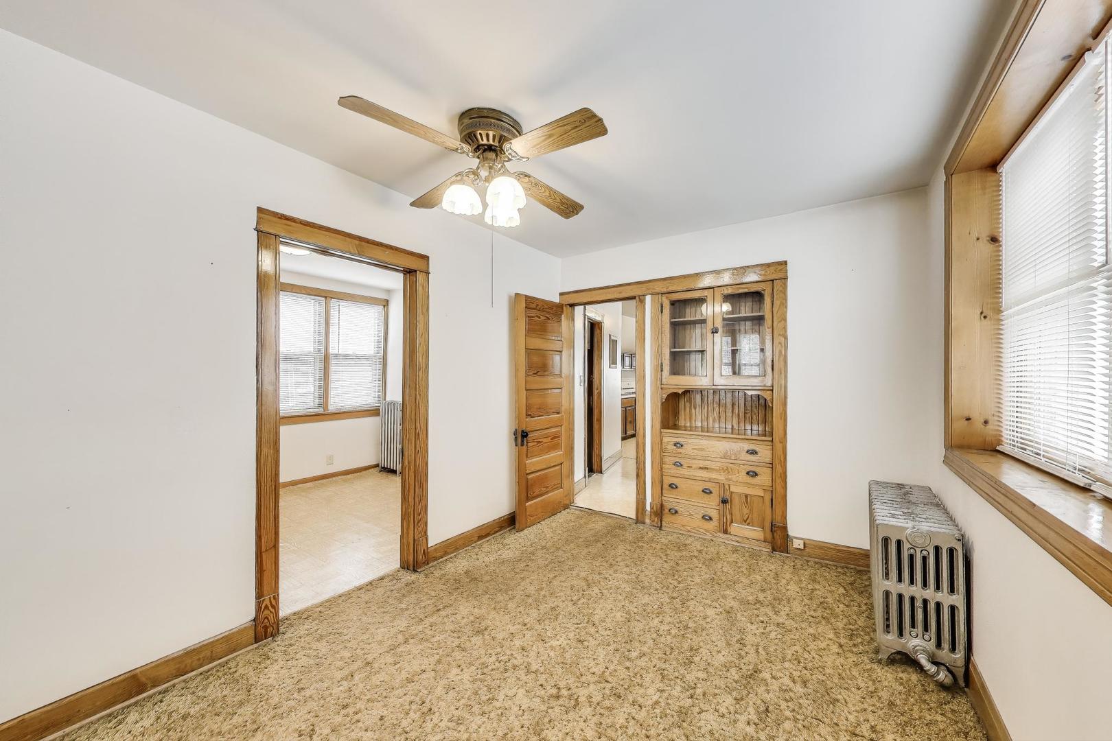 2125 W Walton Street Property Photo 18