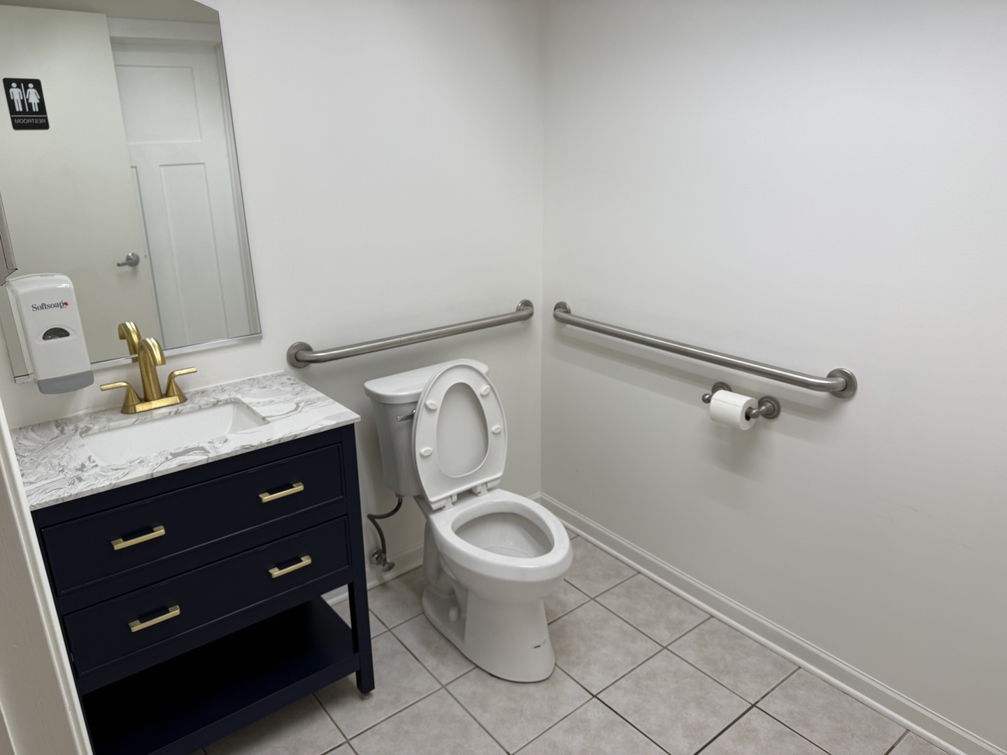 304 Fox Glen Court Property Photo 12