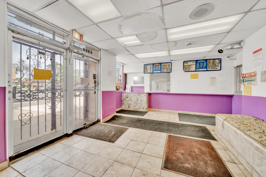 1733 W 87th Street Property Photo 5