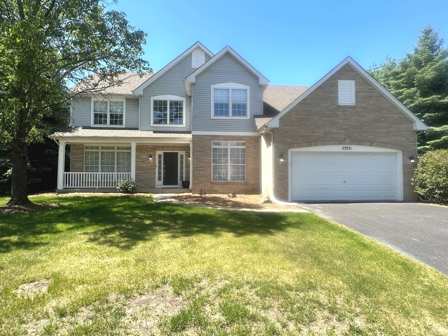 23931 Greenfield Court Property Photo