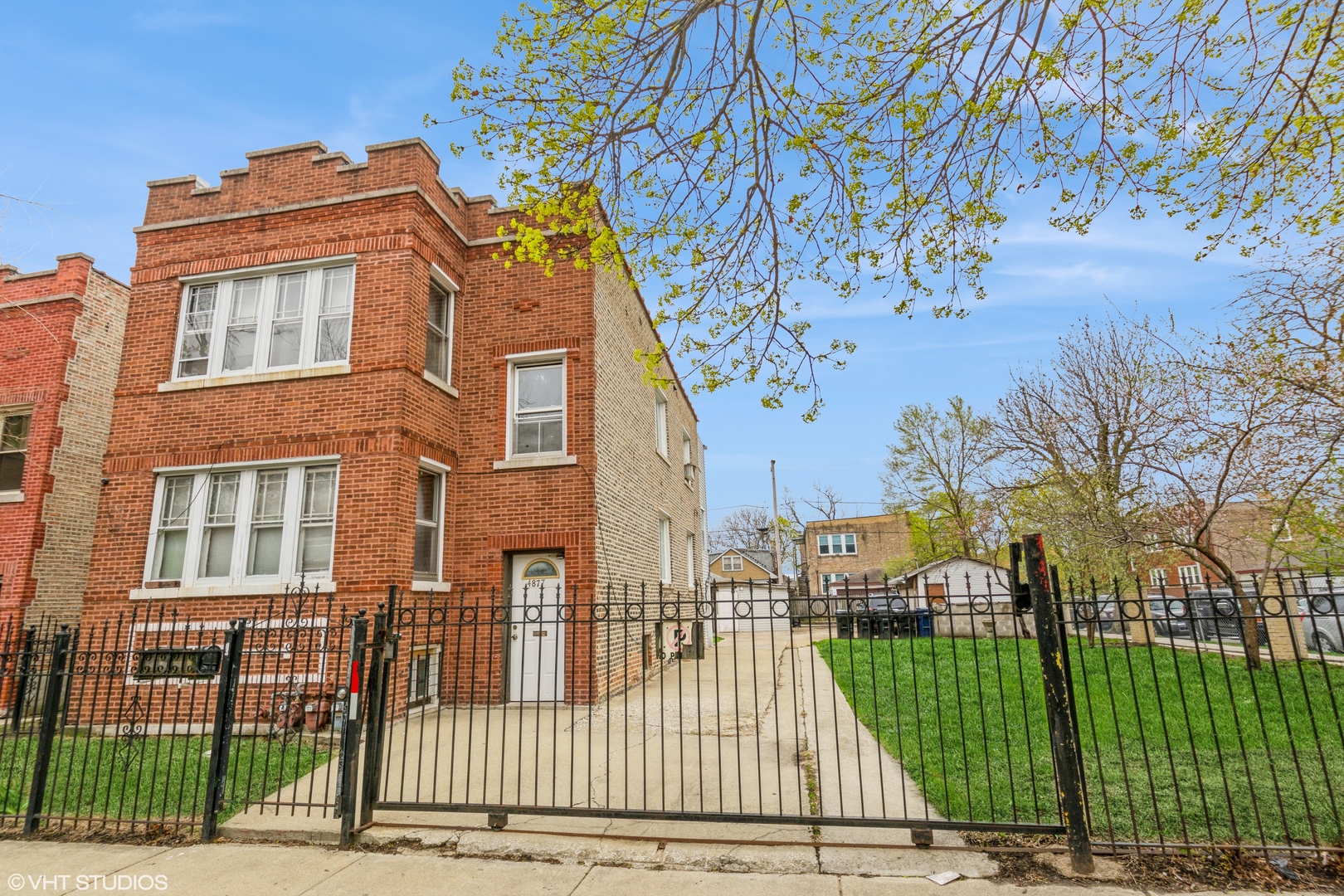 4877 W Wabansia Avenue Property Photo 1