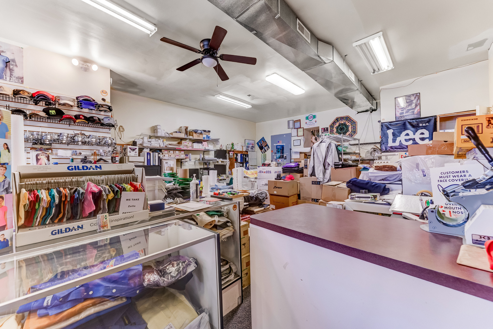 3827 S Archer Avenue Property Photo 17