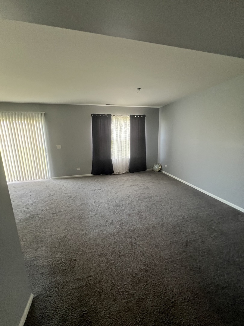 1918 Stonegate Drive Property Photo 4