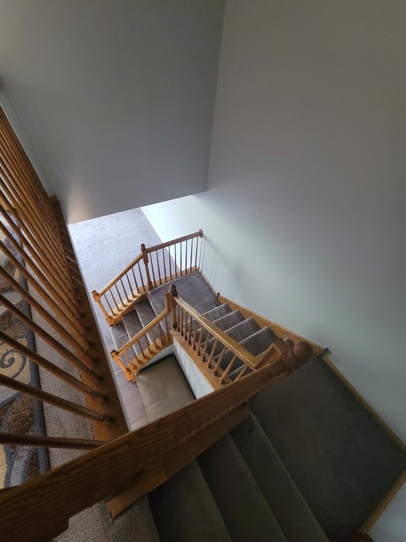 1918 Stonegate Drive Property Photo 8