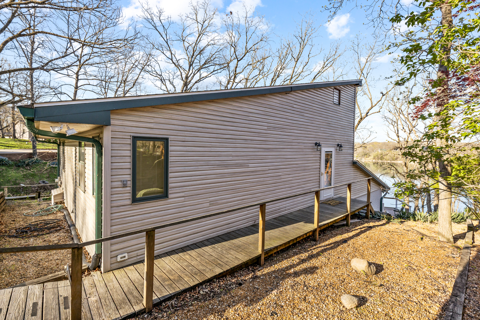 1120 Windy Hill Court Property Photo 3
