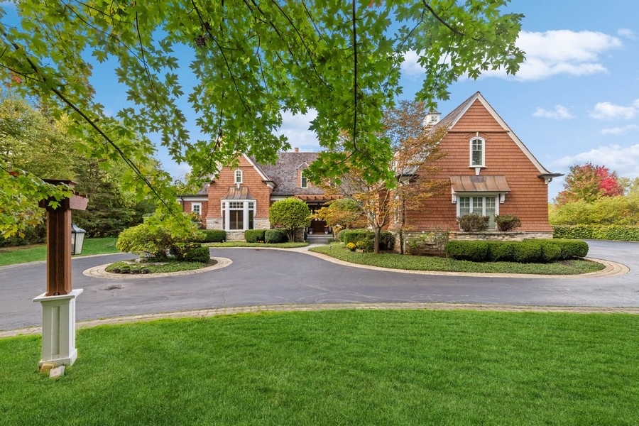 1540 Stablewood Lane Property Photo