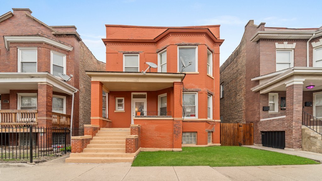 7425 S Princeton Avenue Property Photo