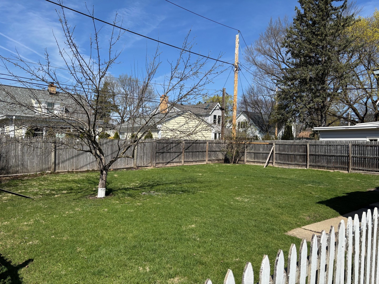 1403 S 4th Street Property Photo 2