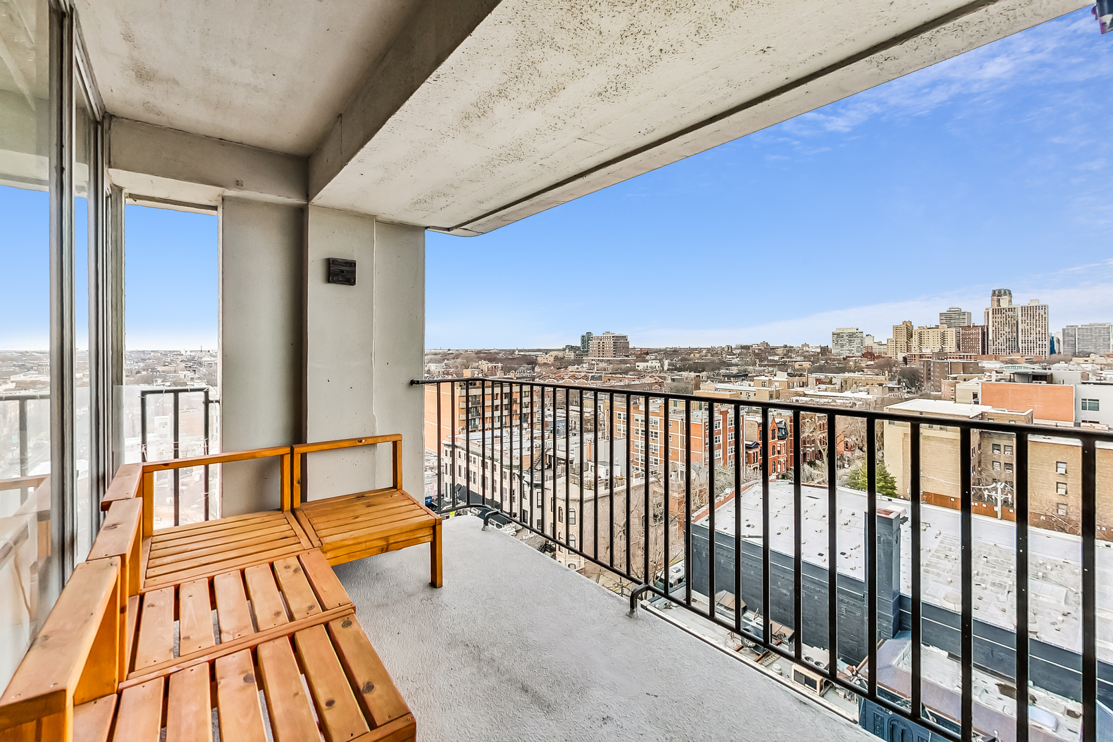 1960 N Lincoln Park W Property Photo 25