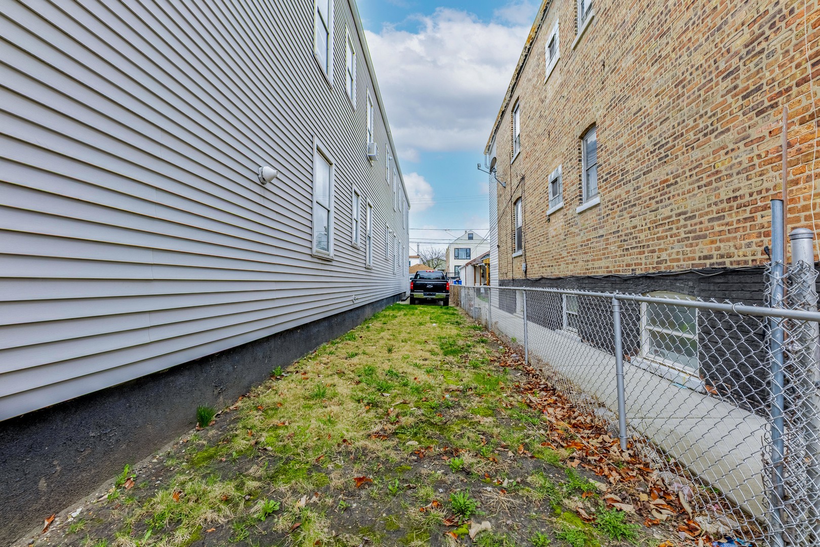 4538 S Fairfield Avenue Property Photo 19