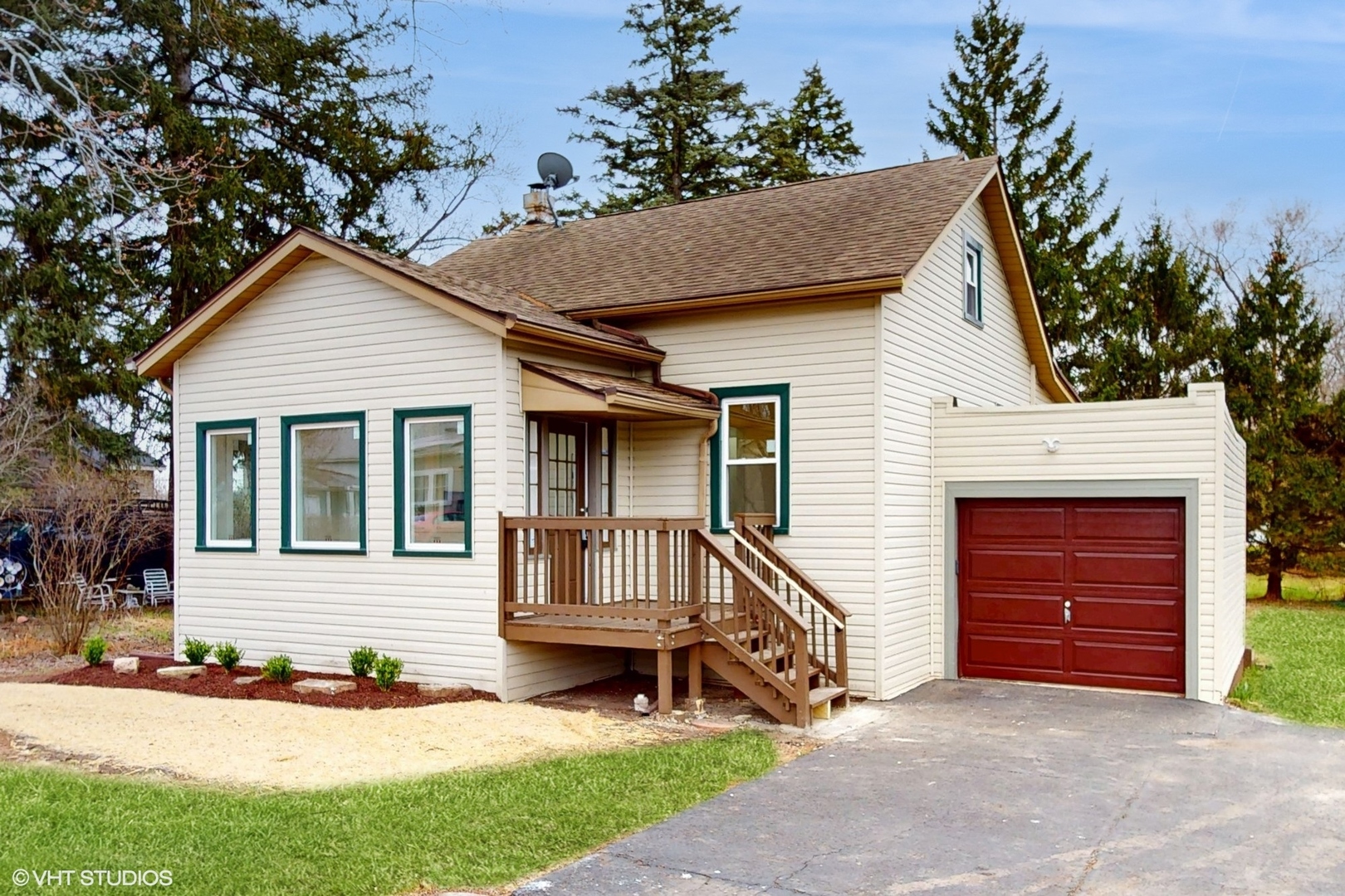 47 Real Estate Listings Main Image