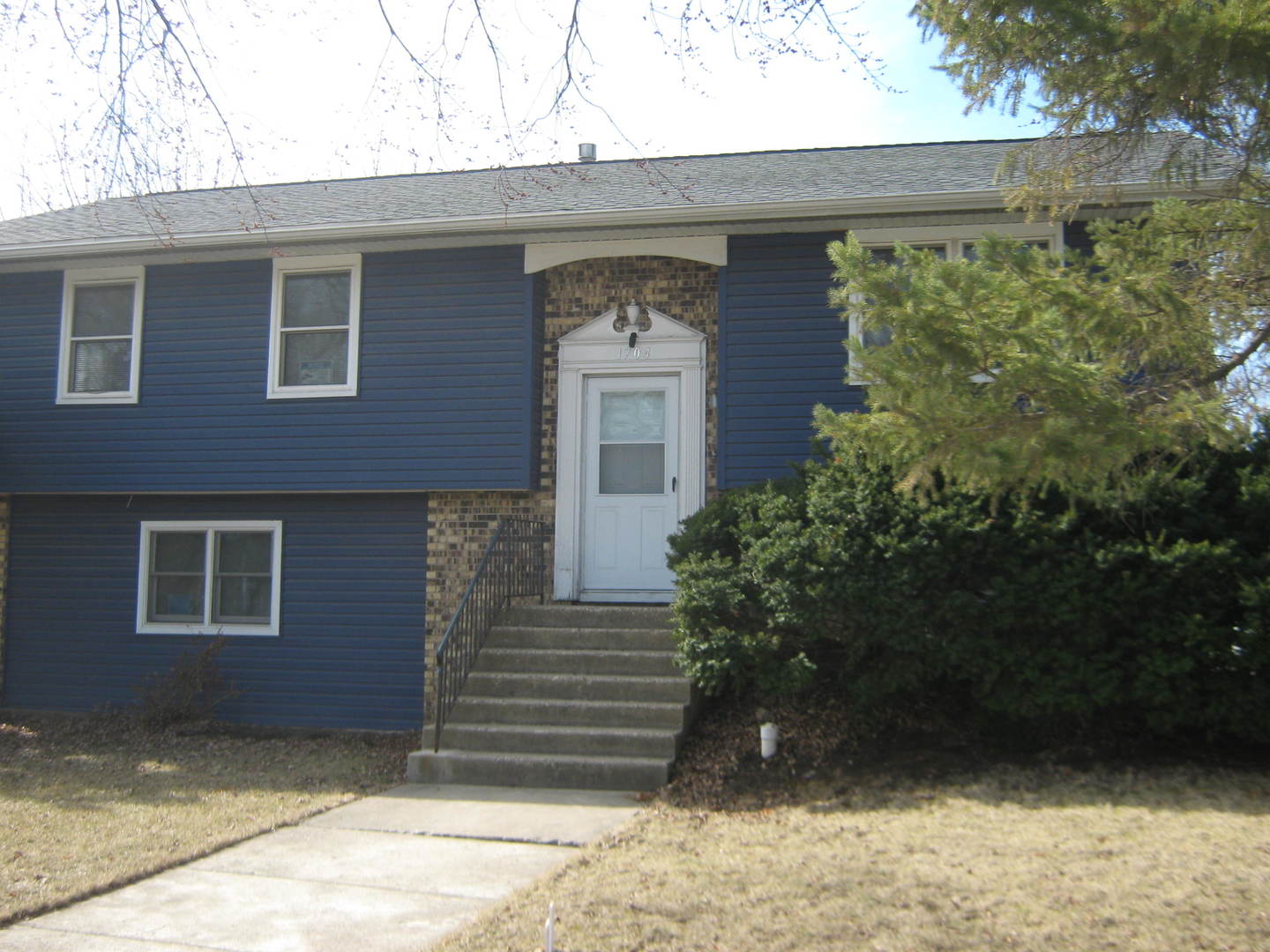 1704 Mckool Avenue Property Photo