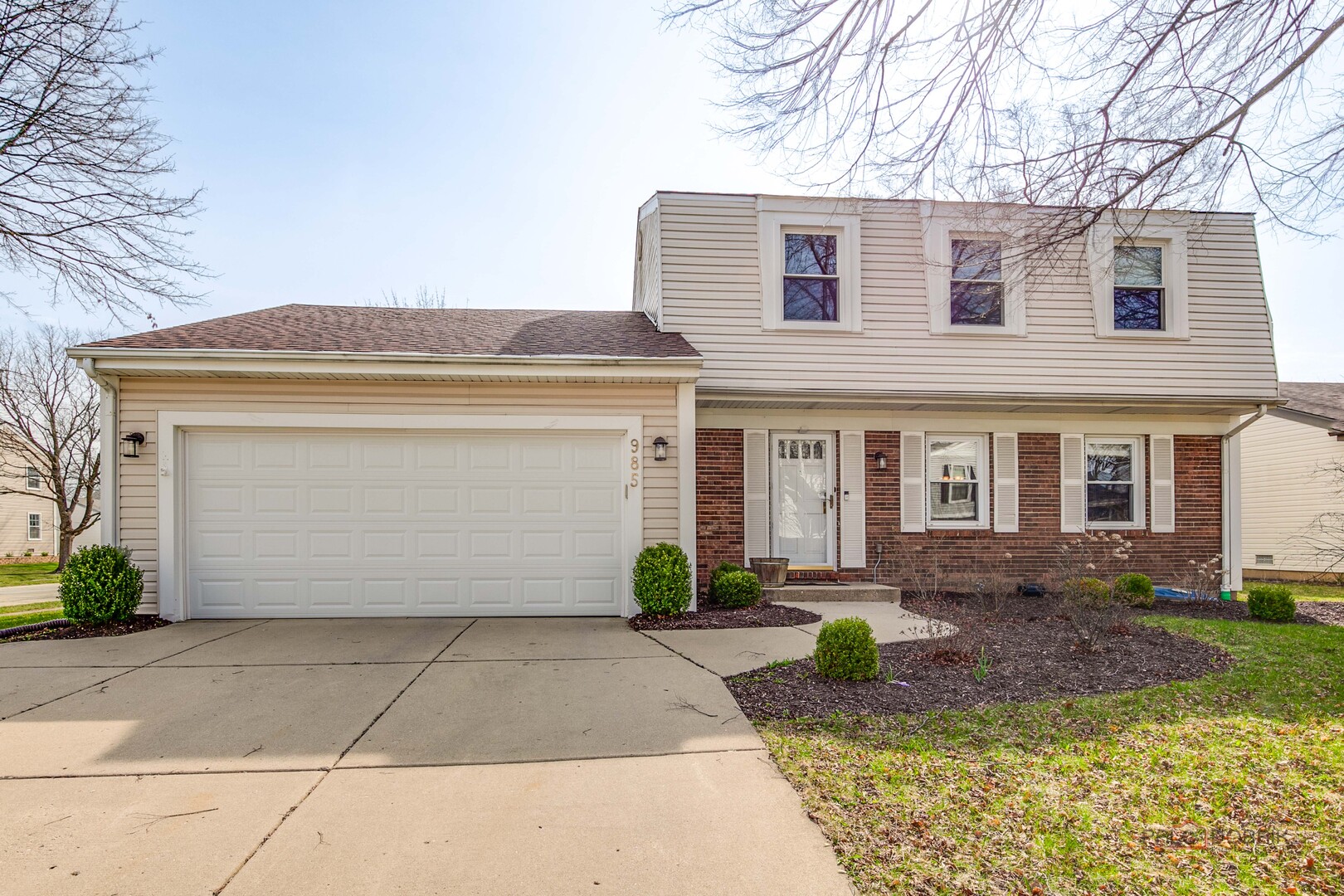 985 Knollwood Drive Property Photo